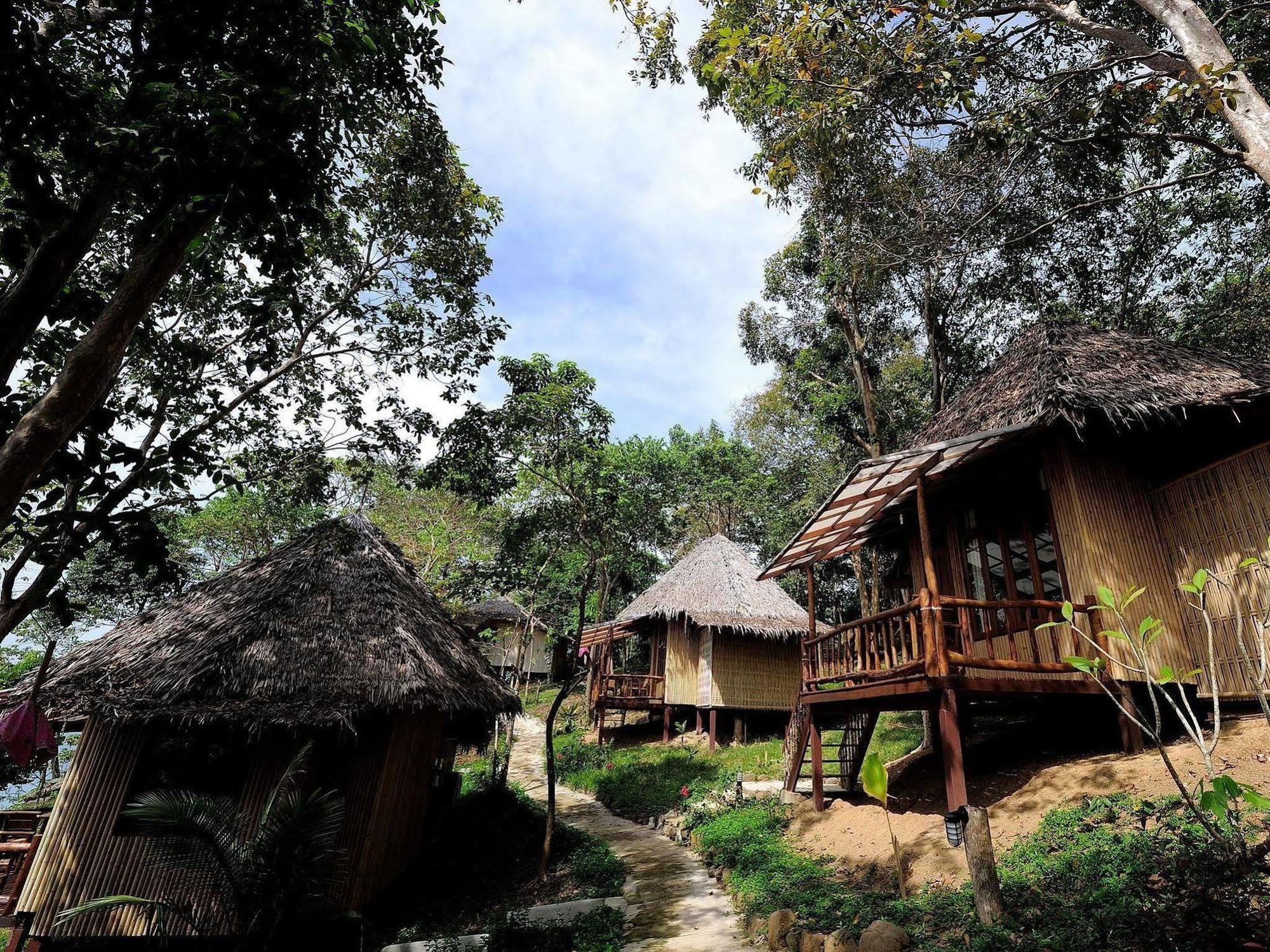 Sunwaree Phi Phi Resort Buitenkant foto